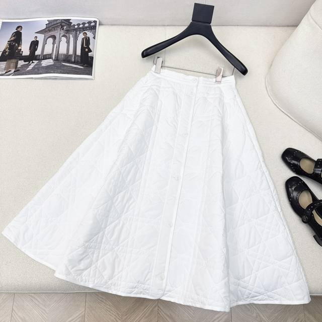 Hot Selling Item Recommendation Cd 25Ss Autumn/Winter New Arrival Princess Diana