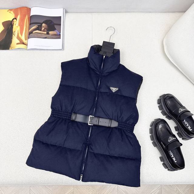 Hot Selling Item PD 25Ss Autumn/Winter Newest Stand Collar Belt Waist Woolen Dow