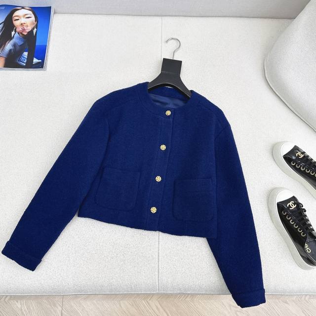 Minimalist and sophisticated style Lp20Ss Autumn/Winter latest vintage-inspired