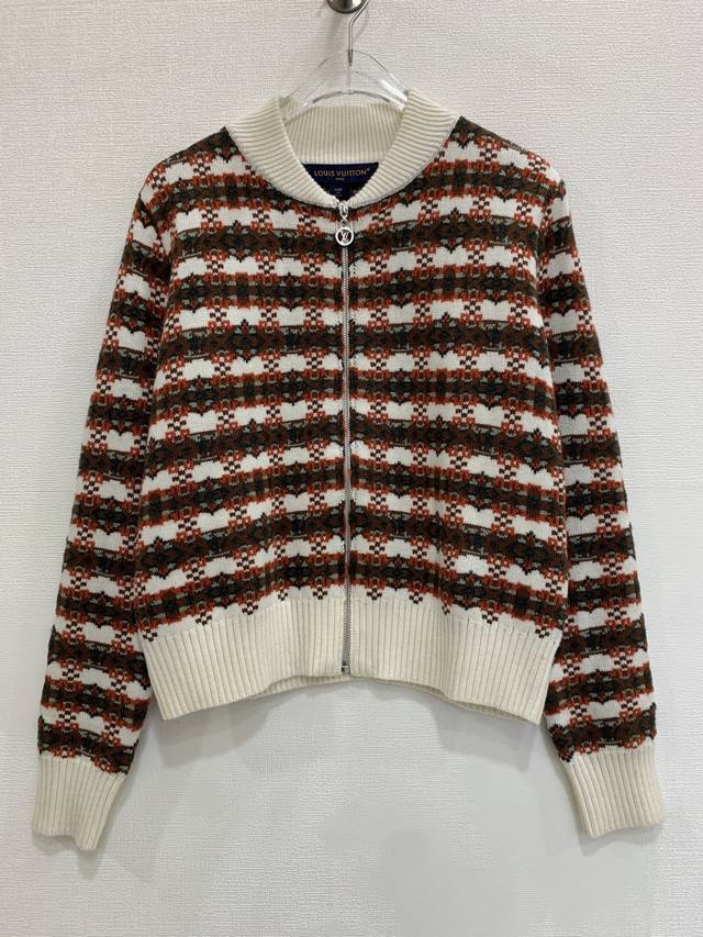 L*V Tikhar Island Zippered Wool Knit Cardigan Sizes: S, M, L, Size M: Chest 96cm