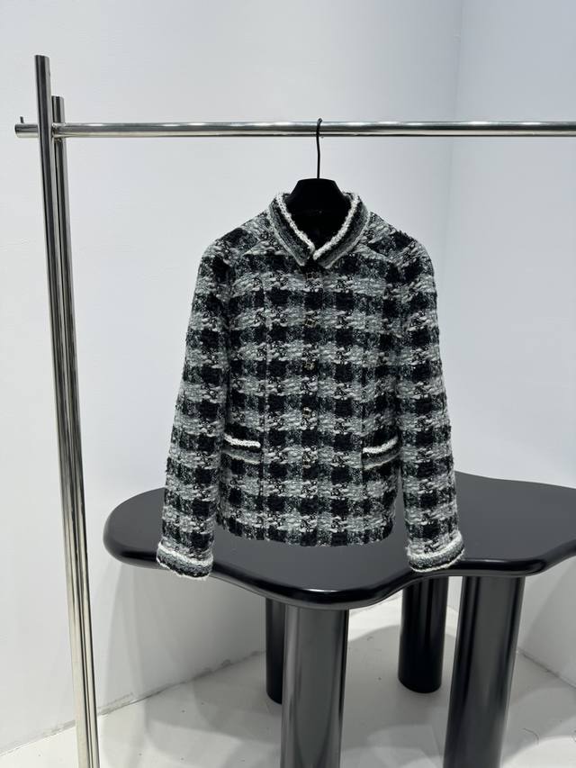 Chanel 25 New Sequin Tweed Jacket Custom Tweed Fabric Custom-Woven and Dyed Yar