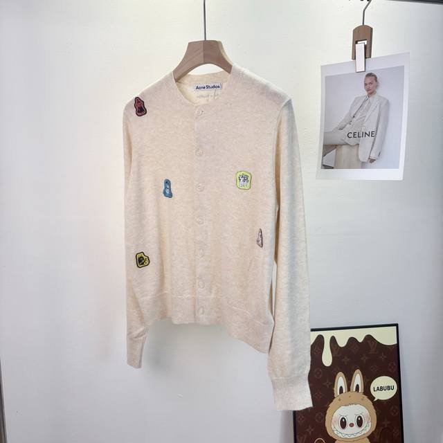 Ac25 Autumn/Winter Limited Edition! The Moomin Family's heartwarming wool cardig