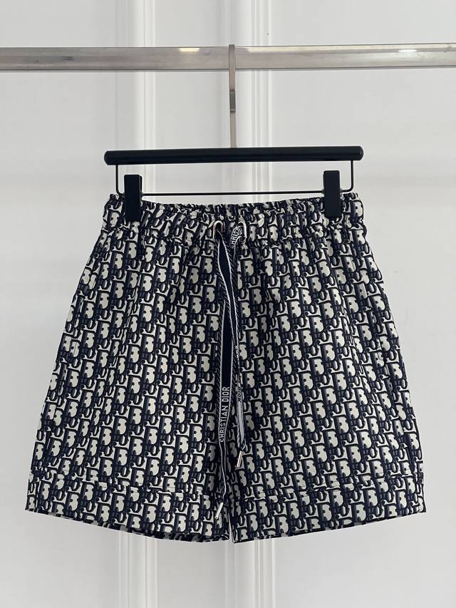 Plenty of stock available, feel free to buy! Dio* 25Ss must-have monogrammed sh