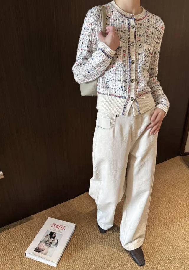 Chanel Fall/Winter 2025 New Color-Blocked Knit Cardigan. The all-over multi-col