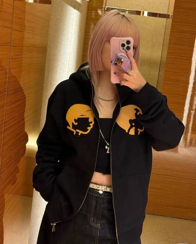 Autumn/Winter New 1V Character Head Embroidered Hooded Sweatshirt Jacket. Made