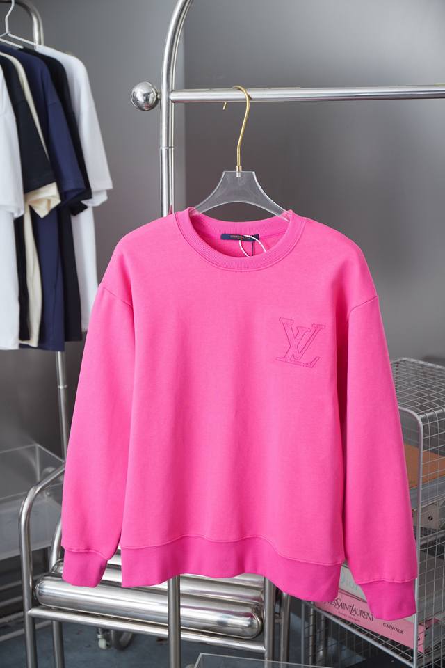 Louis 1V Embroidered Hollow Embroidery Pullover Crew Neck Sweatshirt A must-hav