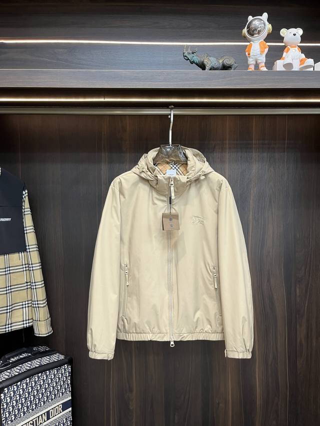 Burberey 2025Ss Early Autumn New Arrival Burberry Hooded Jacket, a popular autum