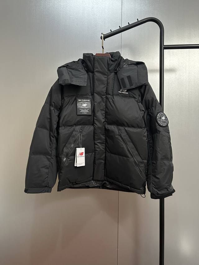 Nb Badge Down Jacket Down: Filled with 800 fill power goose down, excellent resi