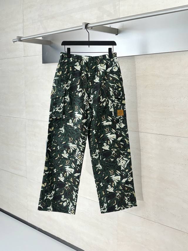 LV Louis Vuitton 25Fw Early Autumn New Arrival Accordion Pocket Camouflage Cargo