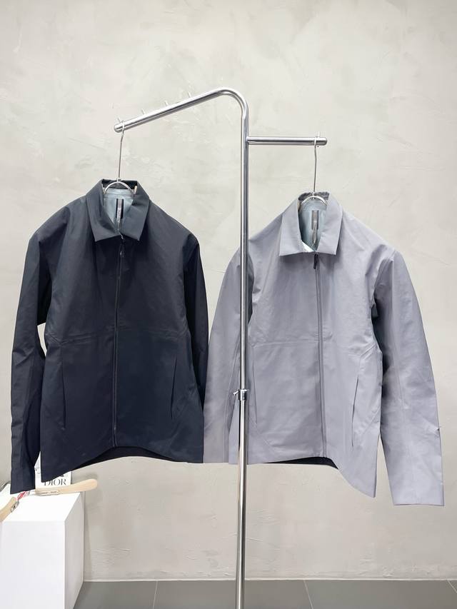 Arc'Teryx Exclusive: The latest fashionable autumn/winter jacket. A classic desi