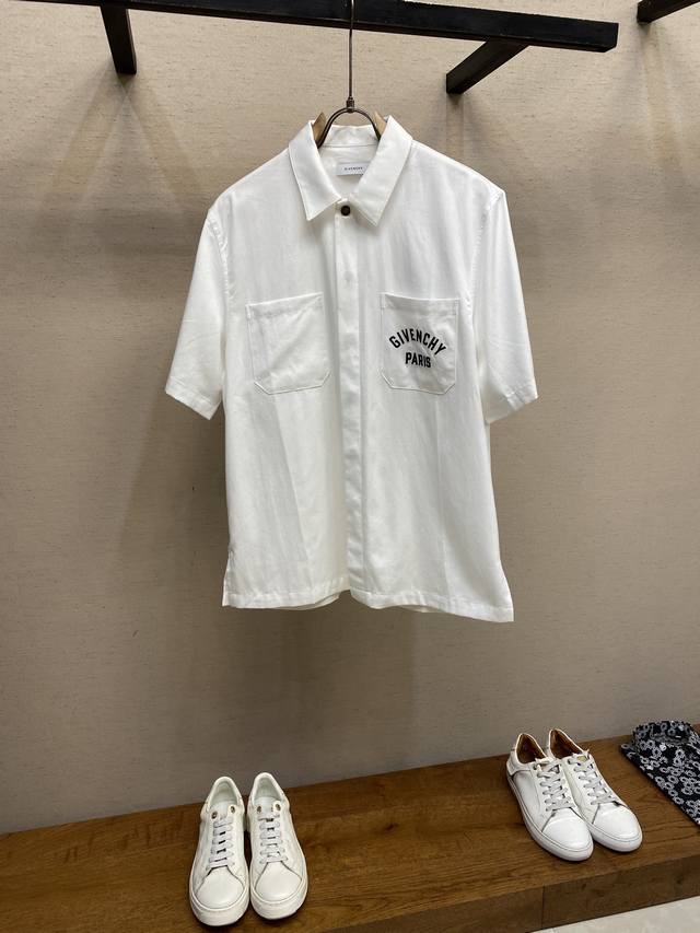 Givenchy, 25 Ss Pocket Embroidered Logo Shirt, Top Quality Twill Cotton Fabric,