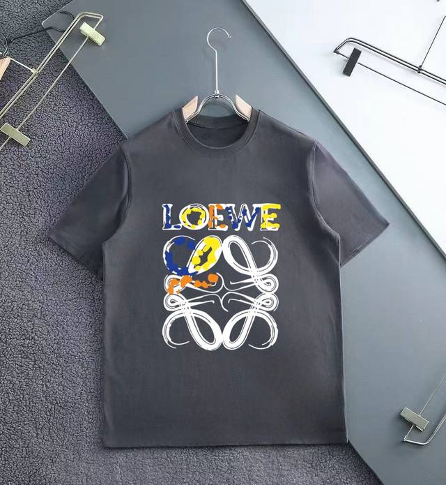 Loewe Short-Sleeve Series Season: Spring/Summer 2025 Colors: Black, White, Gray