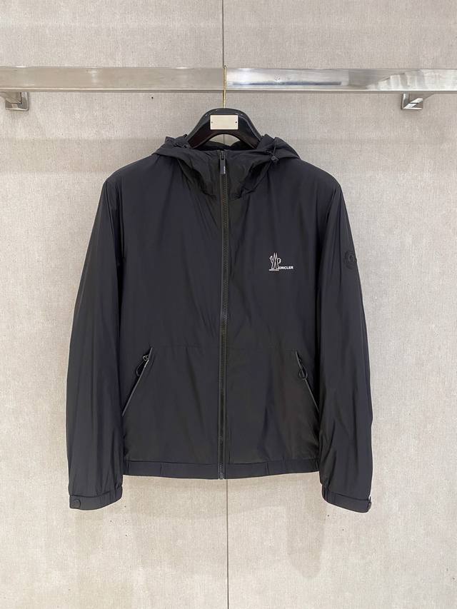 Moncler 2025 Autumn/Winter New Arrival Thin Cotton Hooded Jacket, available sim