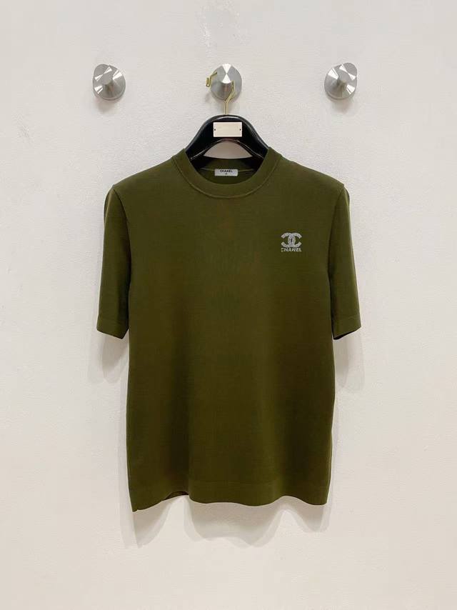 Imported Lyocell wool knitwear, pill-resistant and snag-resistant, Chanel 2025