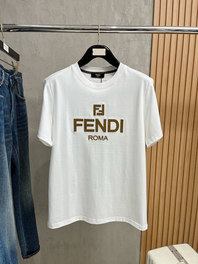Fendi 2025 Spring/Summer New Arrival Crew Neck Short-Sleeve T-Shirt with Letter