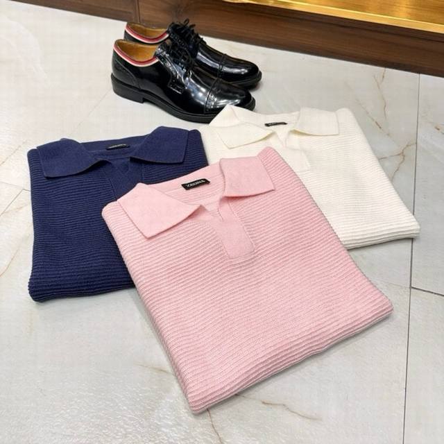 Natural cotton and linen fiber yarn containing 77% linen and 23% cotton (detail