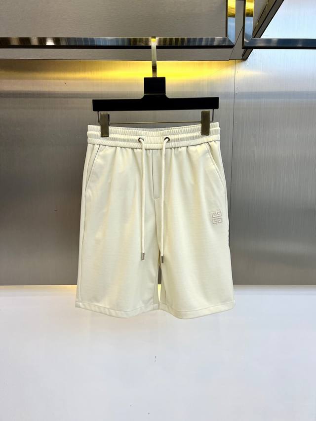 Givenchy, 25S Spring/Summer New Casual Shorts! A must-have fashionable athletic