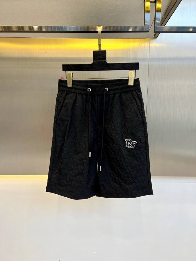 Dior, Spring/Summer 2025 New Casual Shorts! A must-have fashionable athletic sho