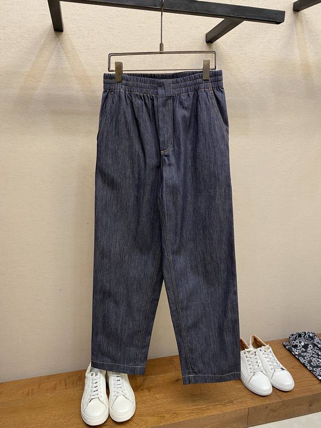 Bv, The latest men's casual pants have an incredibly flattering fit! You absolut
