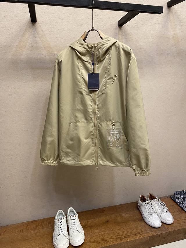 LV Louis Vuitton Early Autumn Monogram Nylon Reversible Hooded Windbreaker/Windb
