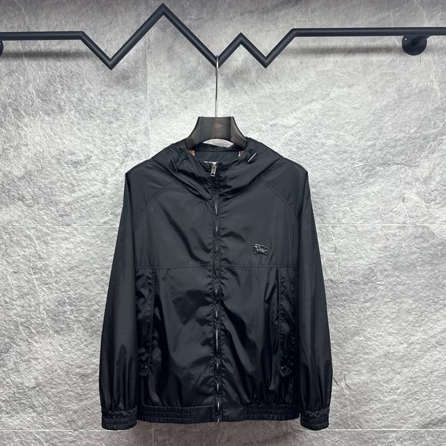 Burberry 2025 New Logo Back Splicing Bbr Print Couple Jacket High Version Top Q