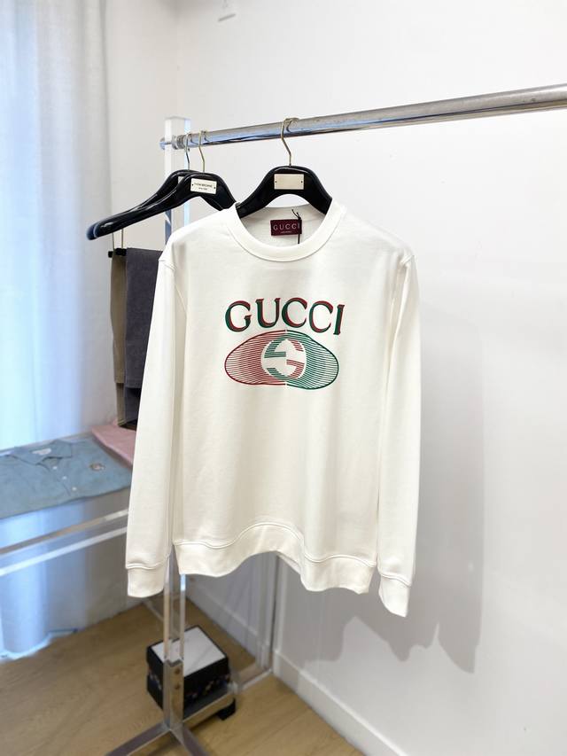 Gucci, 2025 latest sweatshirt, stylish and cool, featuring a premium printed lo