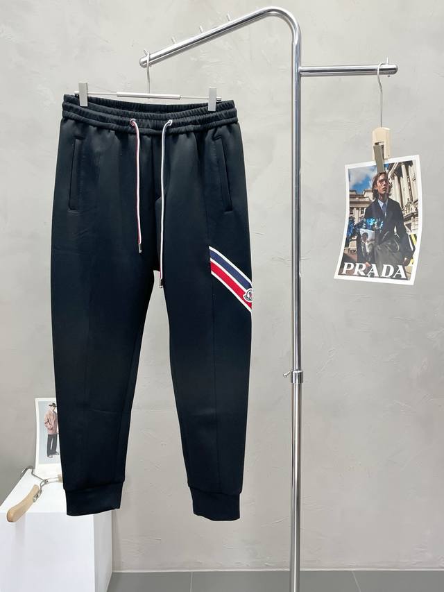Moncler Exclusive New Casual Trousers, High-End Version! Made with custom-made b