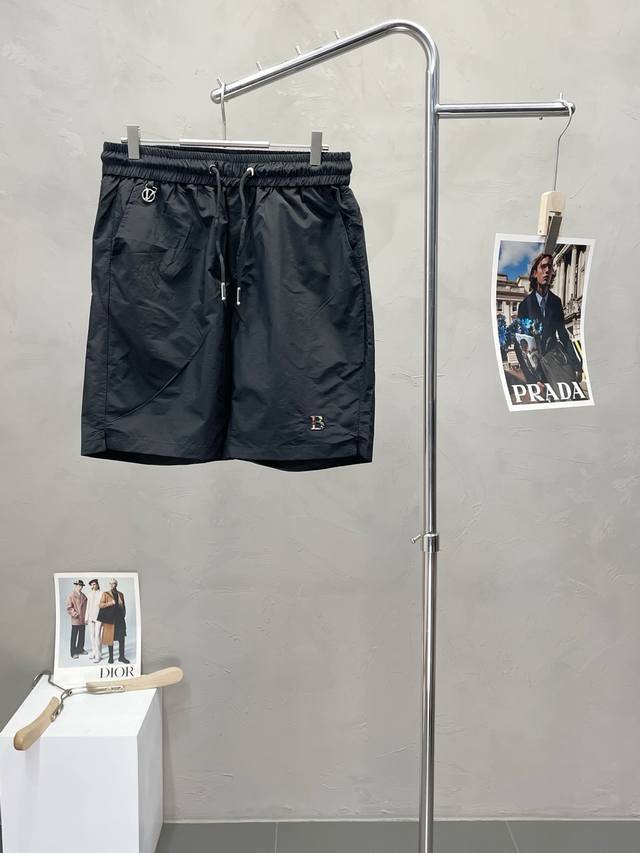 Exclusive Burberry New Casual Shorts, High-End Version! Made with custom-made bo