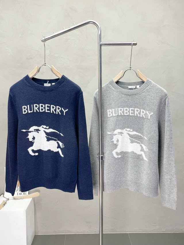 Exclusive Burberry offer: Latest fashionable autumn/winter sweater. A classic de