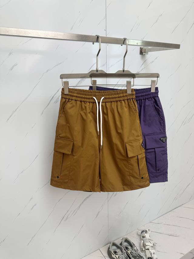 Prada S New Arrival, Boutique Style, High-End Custom-Made Shorts. The fabric fe