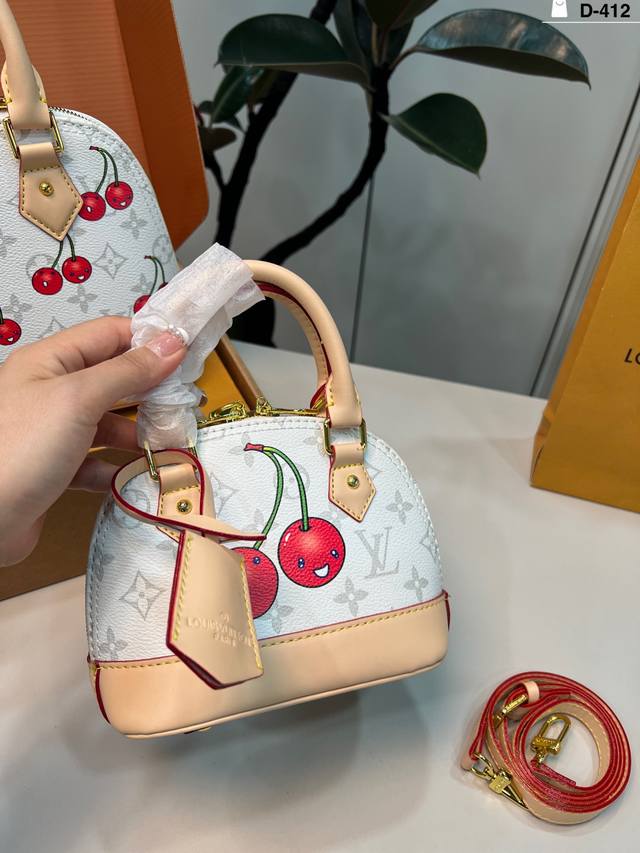 Little D-412 Size: 17