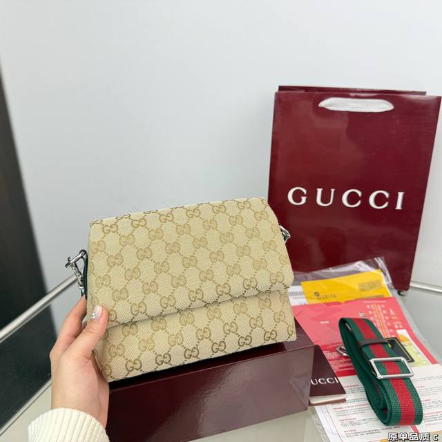Folding Box ( ) Gucci has released new styles again! ( ) The all-new Neo Origin