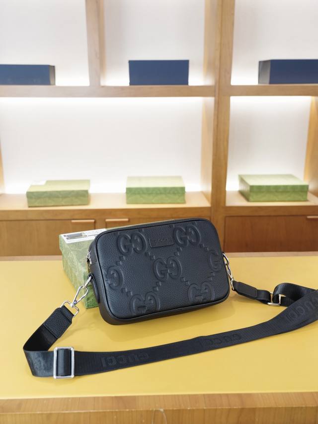 Gucci official website synchronized high-quality crossbody shoulder bag. A timel