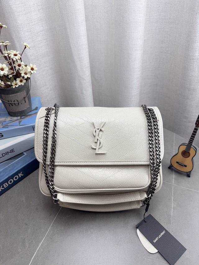 Foldable airplane gift box packaging High-quality YSL Saint Laurent Niki messen