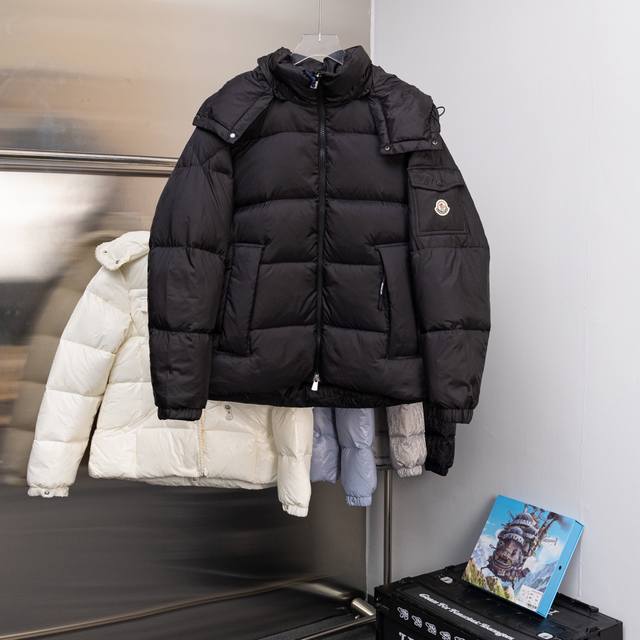 Premium Down Moncler Couyere Hooded Short Down Jacket with Detachable Collar. F