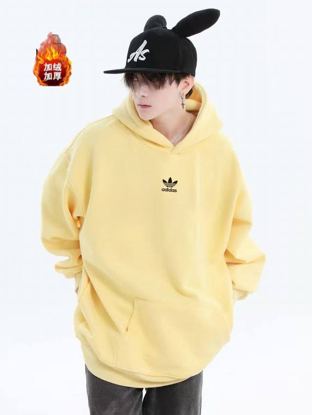 Brand: Clover Style Number: C81766 Fleece Size: M-2XL Colors: Black, White-Grey