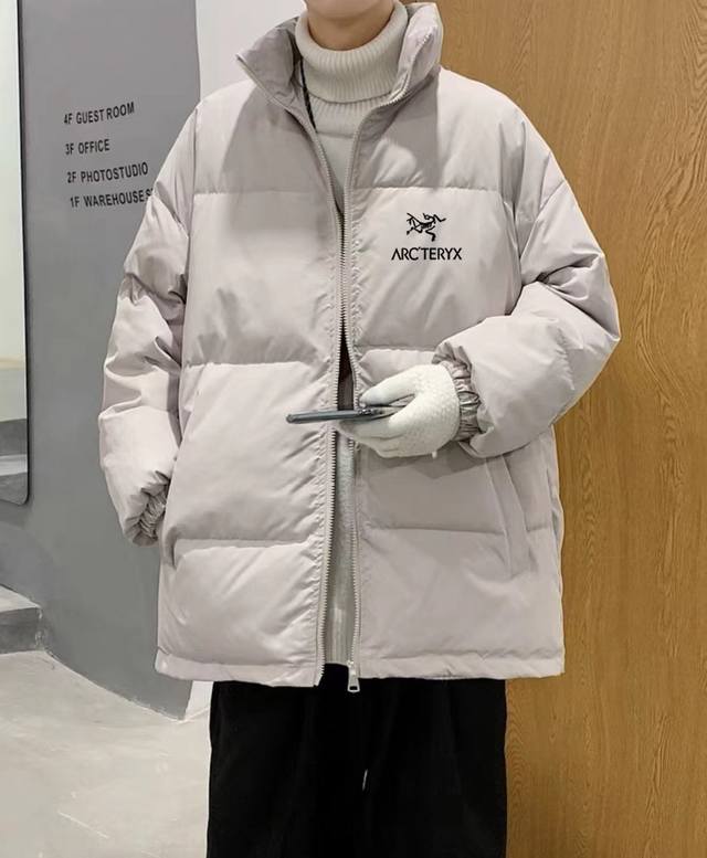 Arc'Teryx Classic Down Jacket/Padded Jacket/Puffer Jacket New Arrival from Offic