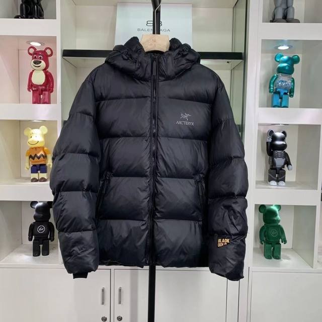 New Arrival! Arc'teryx Fall/Winter New Puffer Jacket, Warm Hooded Cotton-padded