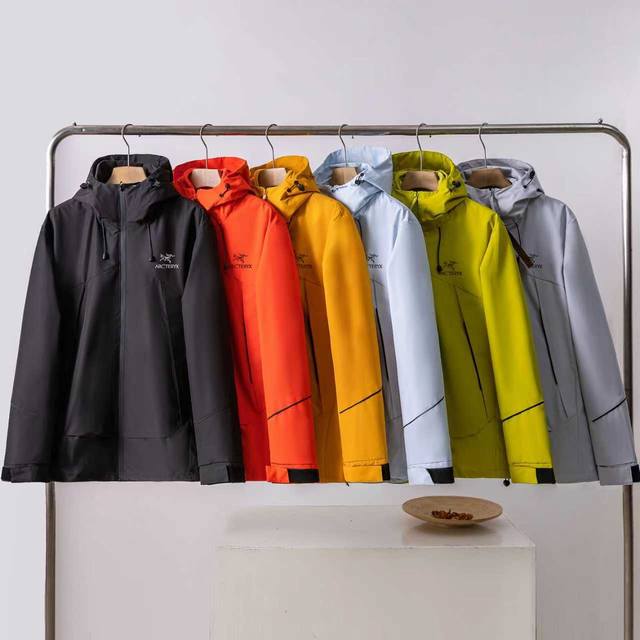 3-in-1 ' Arc'teryx Couple 3-in-1 Windbreaker I didn't know how good the B1300 wi