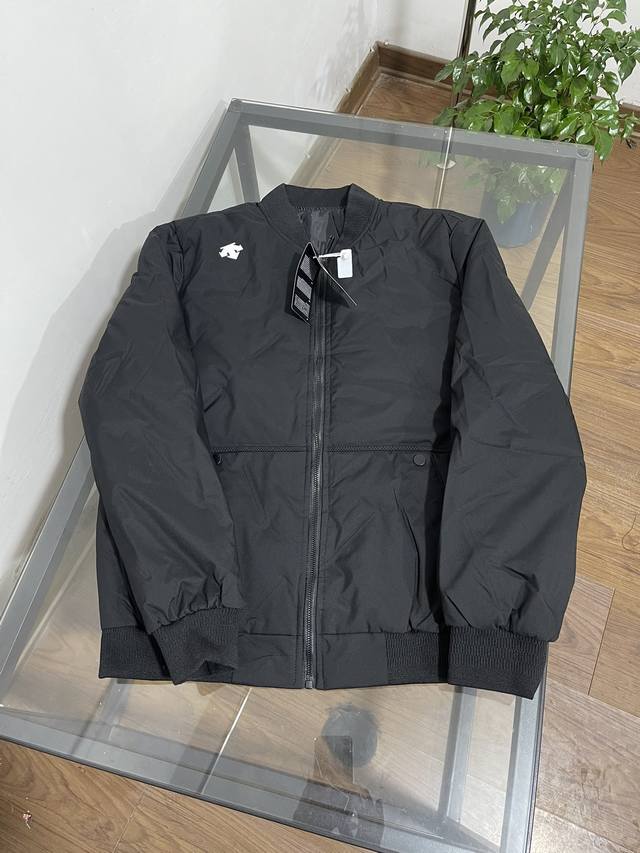 Descente 24 Winter Men's Business Stand Collar Warm Down Jacket This down jacket