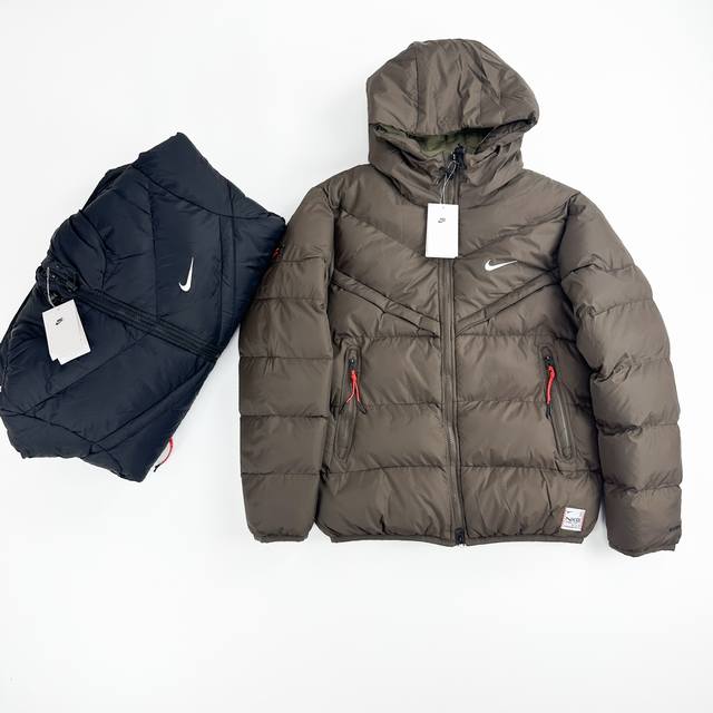 Nike Storm-Fit Windrunner New Year Series Fashionable and Simple Windproof and