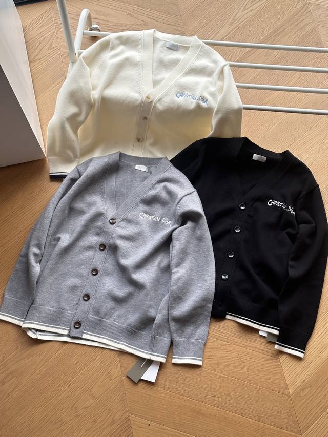 Dior solid color striped V-neck loose single-breasted long-sleeved knit sweater