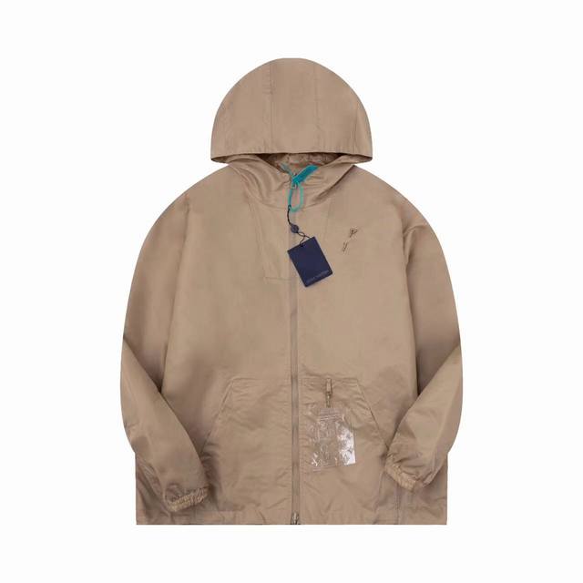 Lv Reversible Jacket with Jacquard Pattern ( ) This reversible jacket comes in t