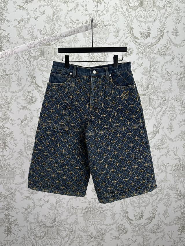 Louis Vuitton 25Ss New Embroidered Cargo Shorts. These denim shorts are from th