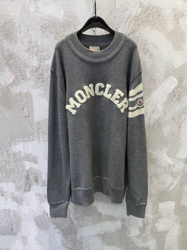 Moncle 25Fw Terry Cloth Embroidered Large Logo Wool Knit Crew Neck Sweater Fabri