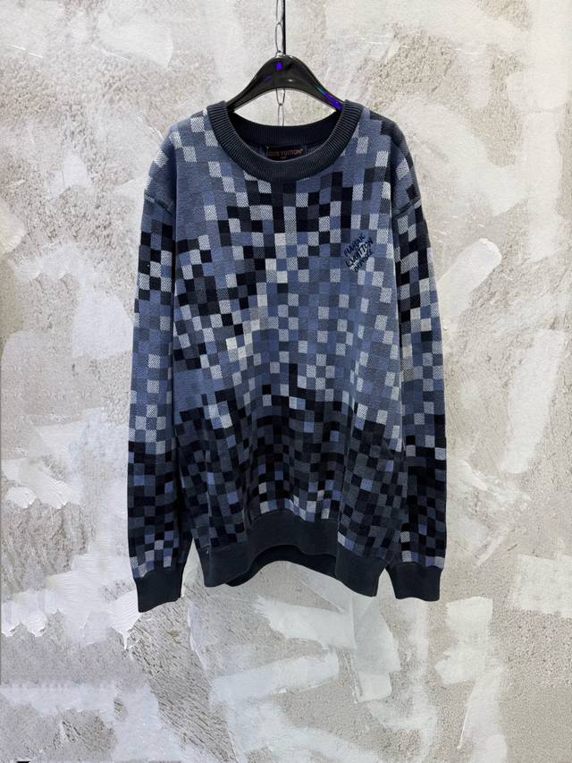 LV25Fw Autumn/Winter New Arrival Studded Letter Mosaic Gradient Cotton Pullover