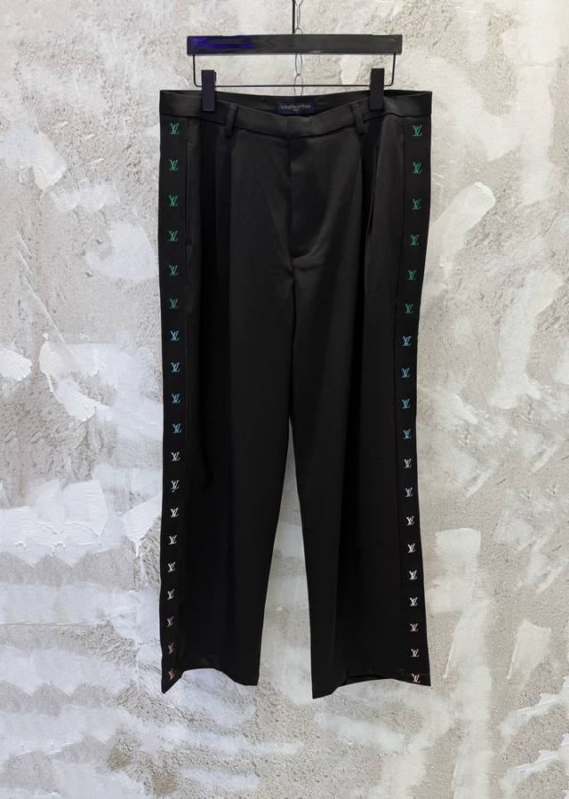 LV Gradient Ribbon Embroidered Logo Casual Suit Pants ( ) Fabric: 7*7 suit fabri