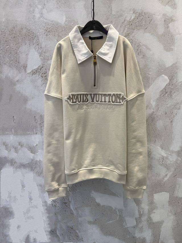 LV 25Fw New Letter Embroidery Half-Zip Collar Polo Sweatshirt ( ) This style fea