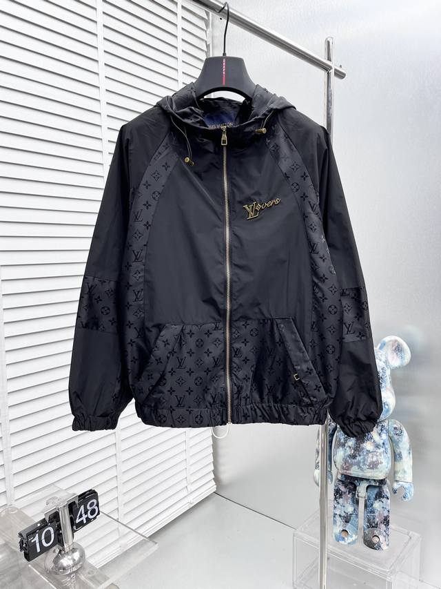 LV* 2025 Autumn/Winter New Men's Jacket, custom-made from boutique fabric with h