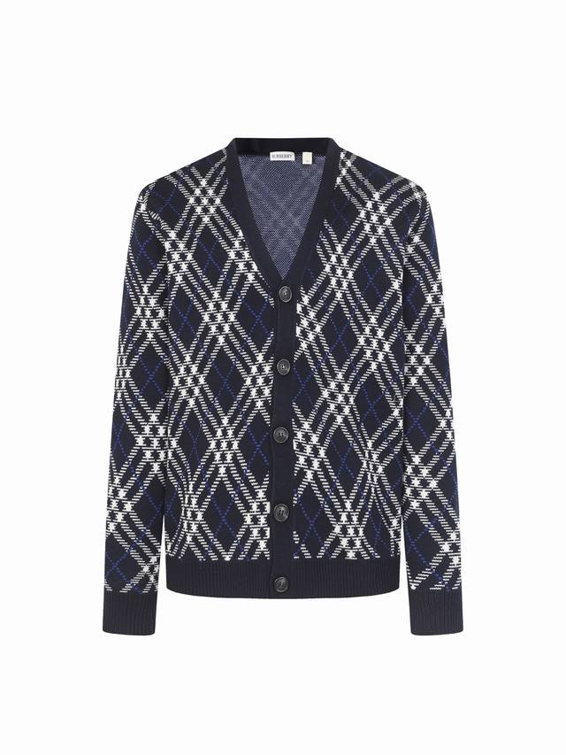 Original Quality Burberry Diamond Check V-Neck Knit Cardigan. Originally purchas